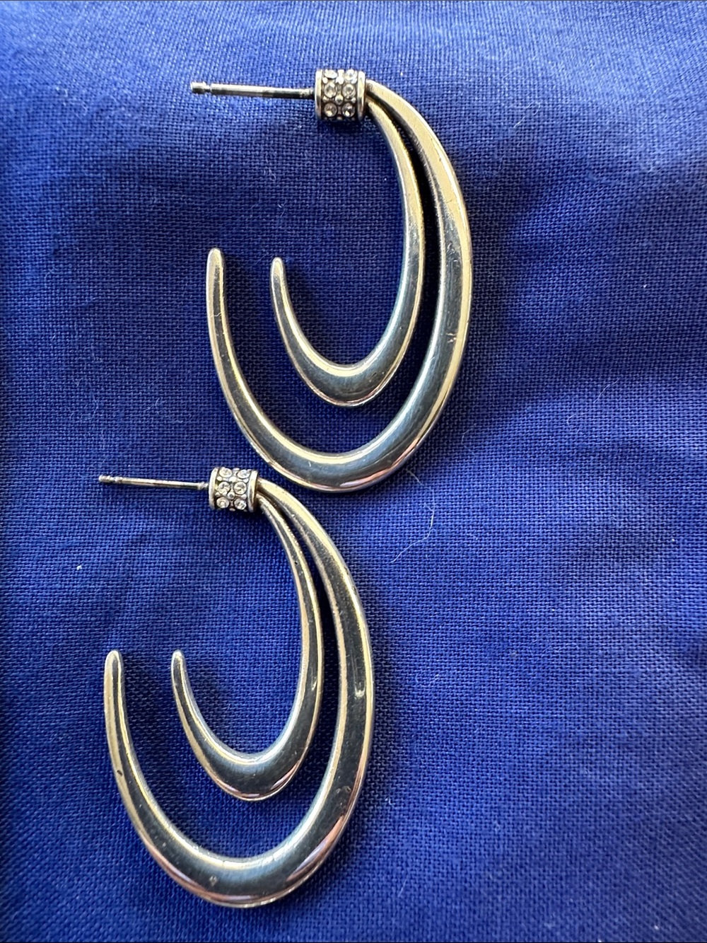 Brighton Bundle! Silver-Tone Necklaces x4 & Silver-Tone Earrings x2 Pair - Picture 7 of 10